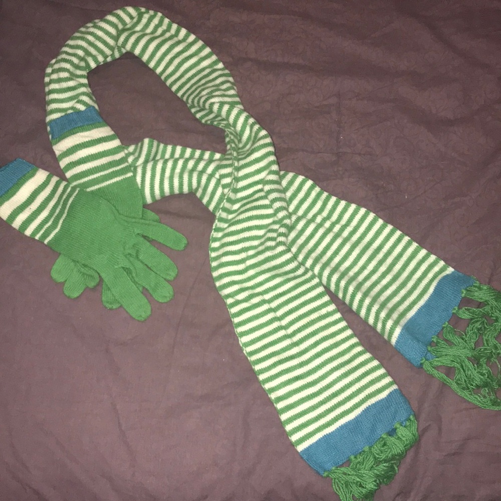 Scarf & Glove Set